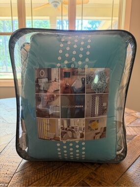 Madison Park Aqua Teal King Duvet Cover Set